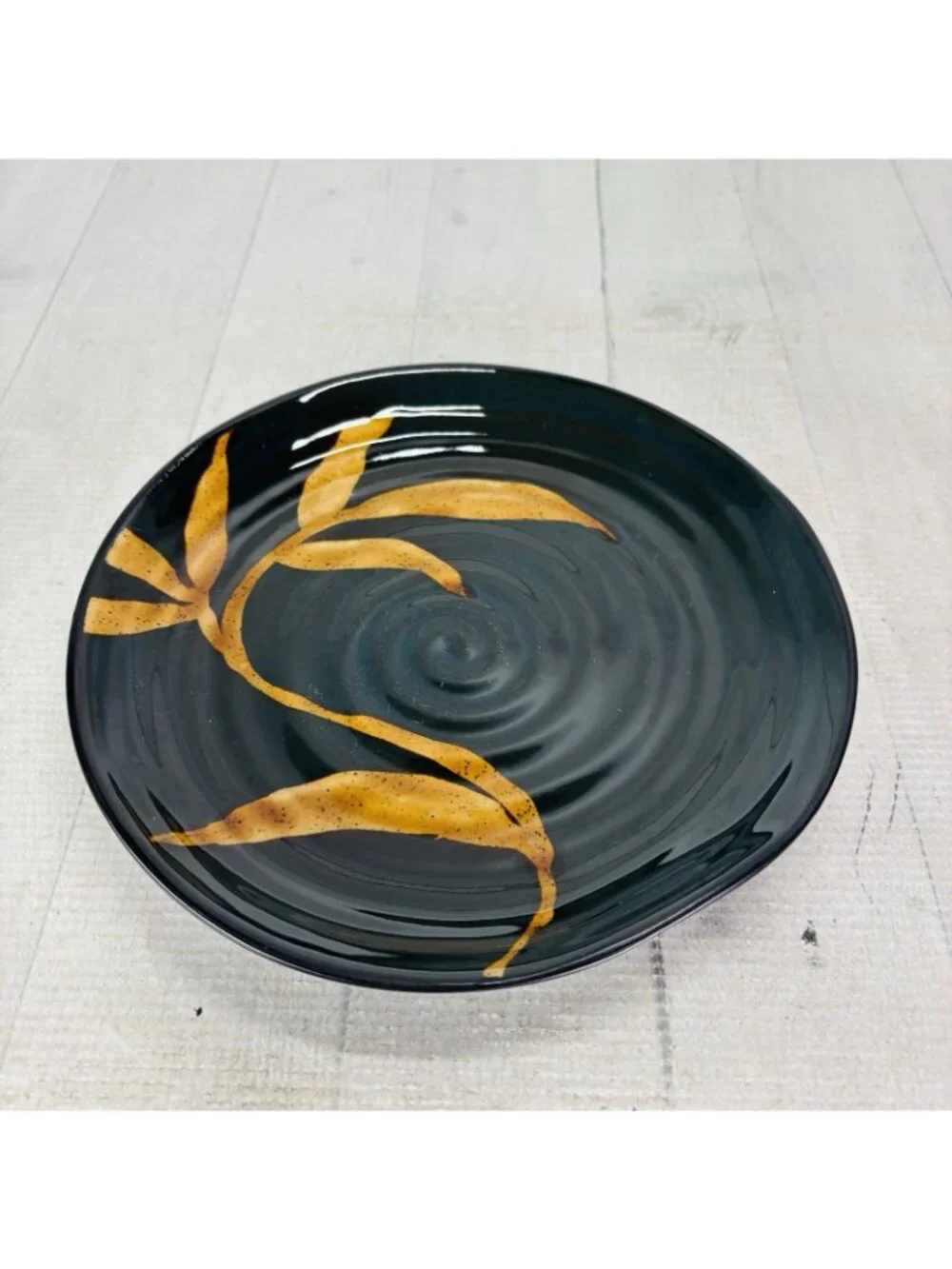 Pier 1 DAKARA Bamboo Leaf Yellow Rust Hand Painted Stoneware 8 5/8